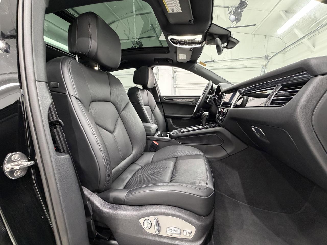 2025 Porsche Macan Newark DE