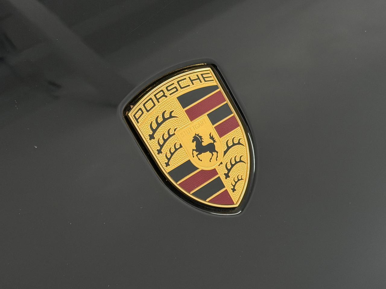 2025 Porsche Macan Newark DE