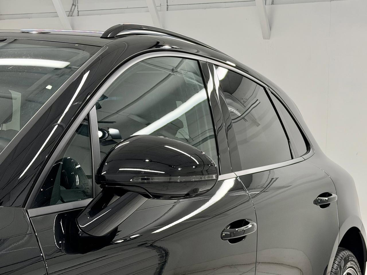 2025 Porsche Macan Newark DE