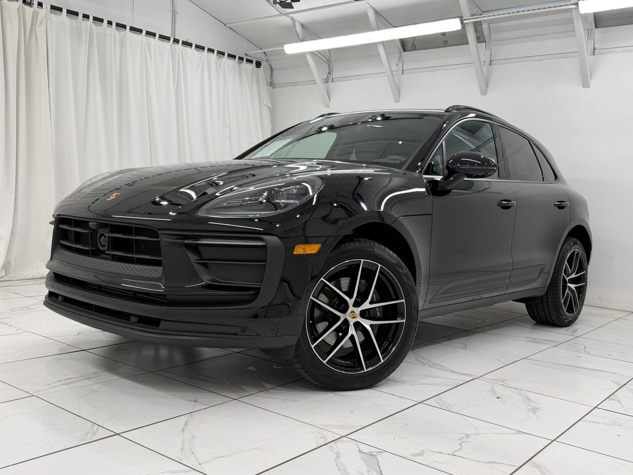 2025 Porsche Macan Newark DE
