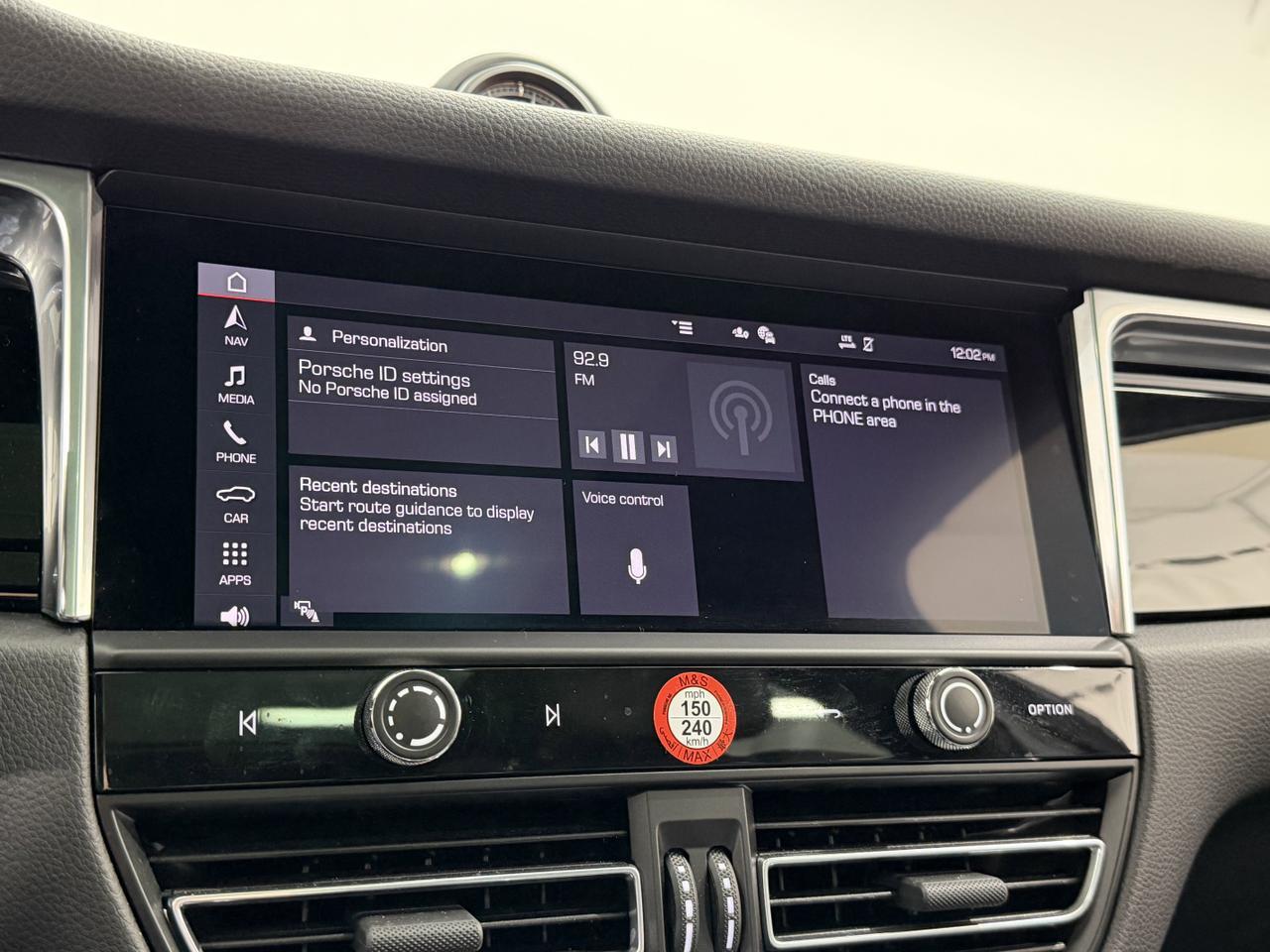 2025 Porsche Macan Newark DE