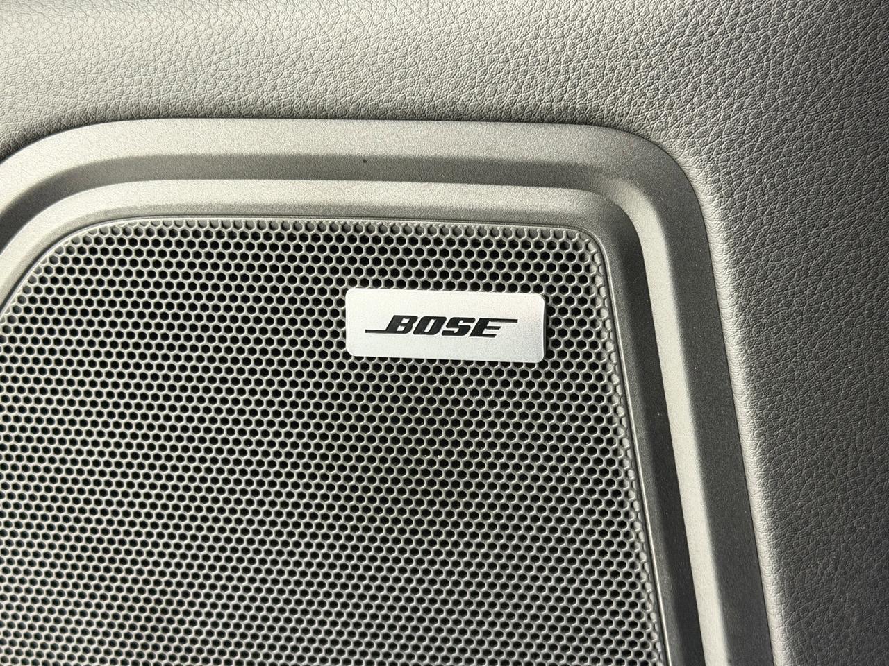 2025 Porsche Macan Newark DE