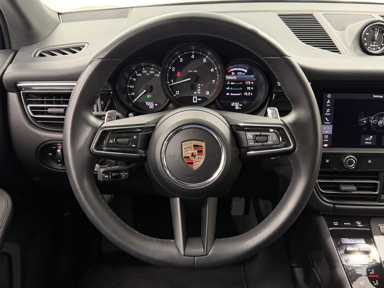 2025 Porsche Macan Newark DE