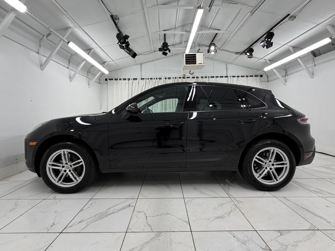 2025 Porsche Macan Newark DE