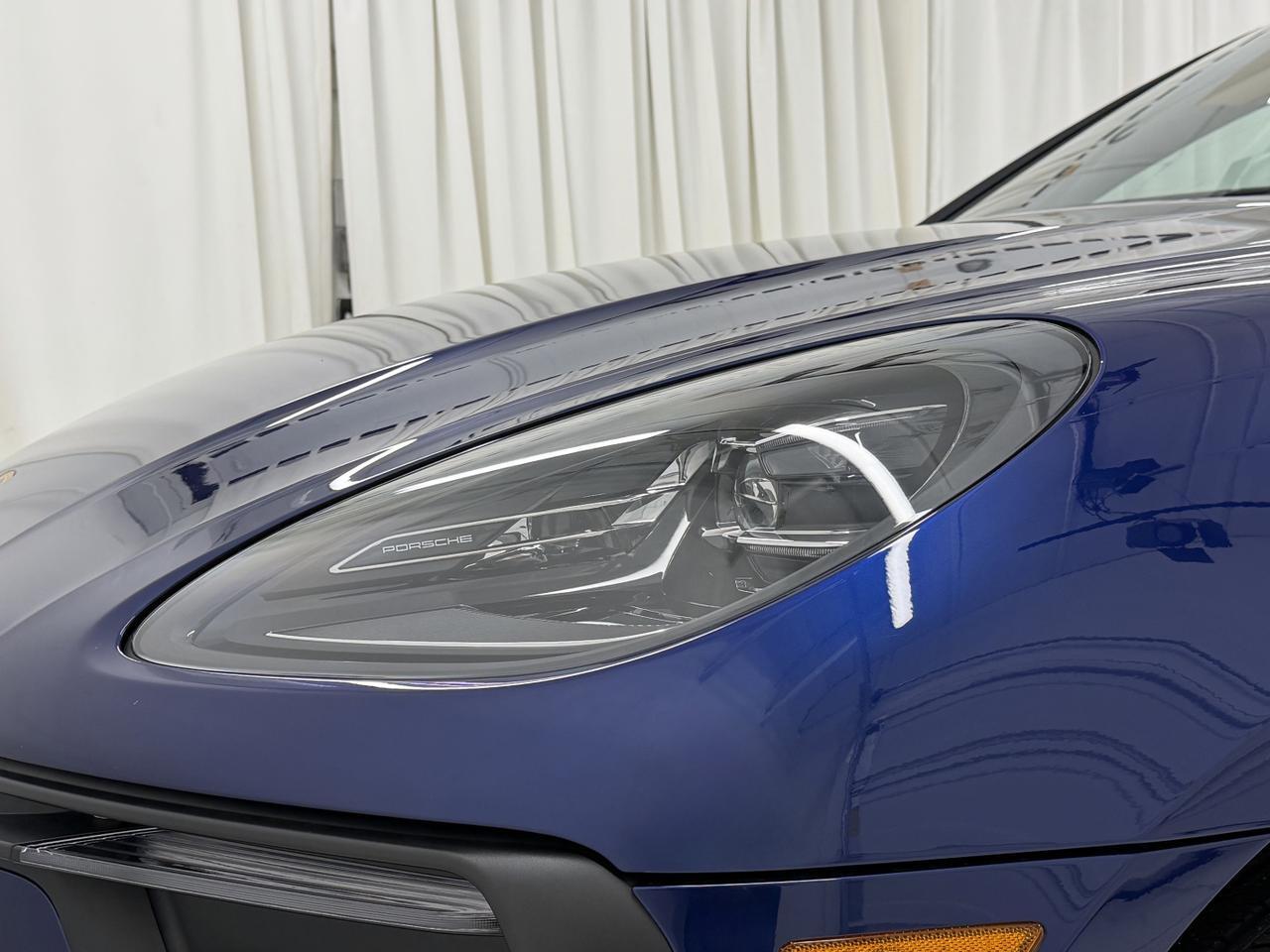 2025 Porsche Macan Newark DE