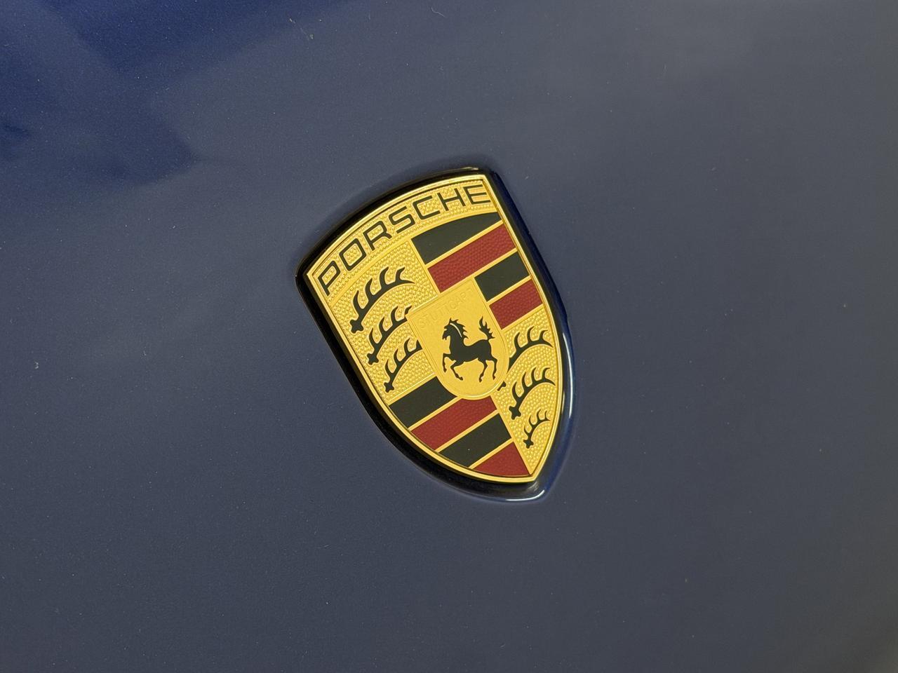 2025 Porsche Macan Newark DE