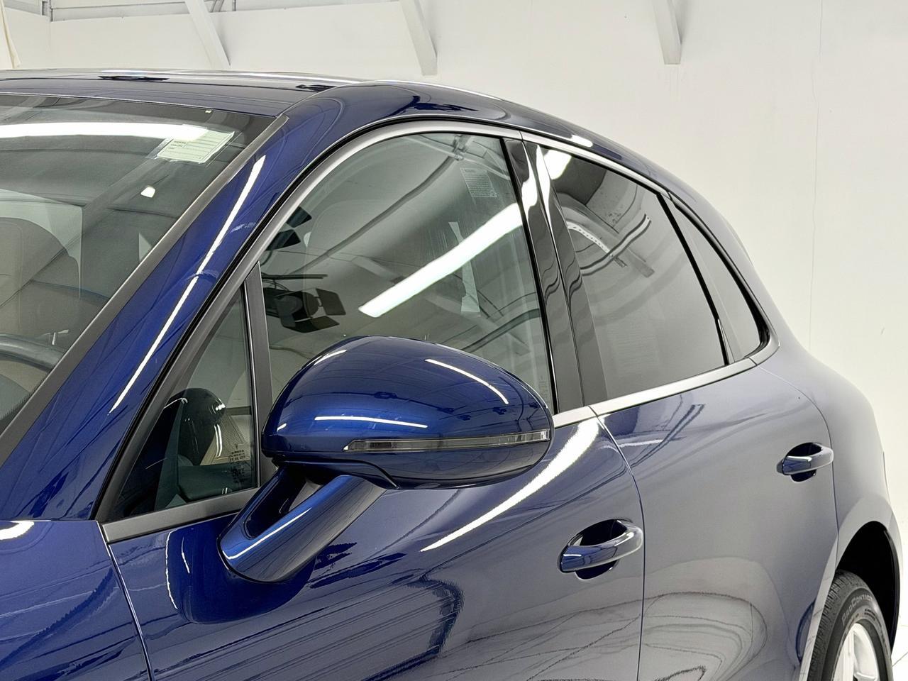 2025 Porsche Macan Newark DE