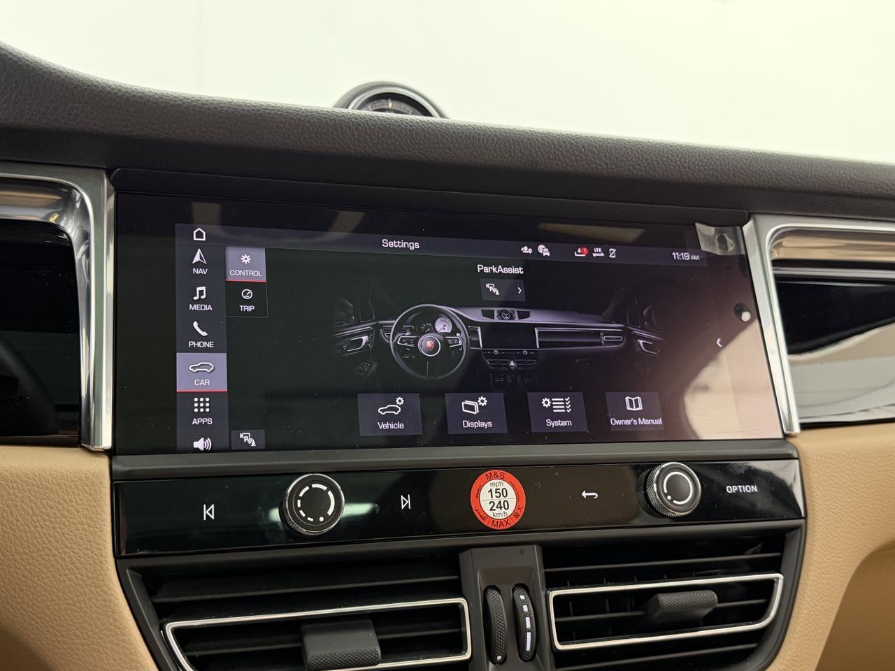 2025 Porsche Macan Newark DE