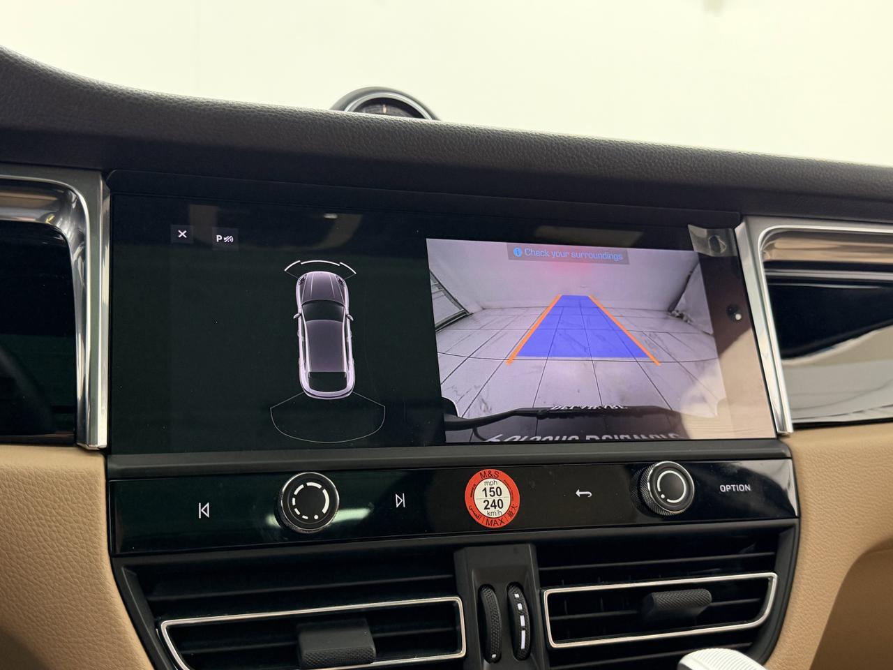 2025 Porsche Macan Newark DE