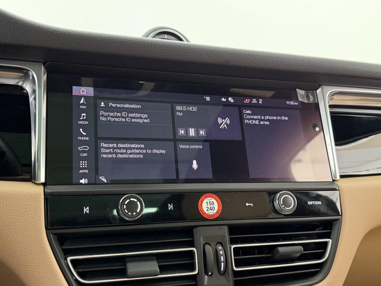 2025 Porsche Macan Newark DE