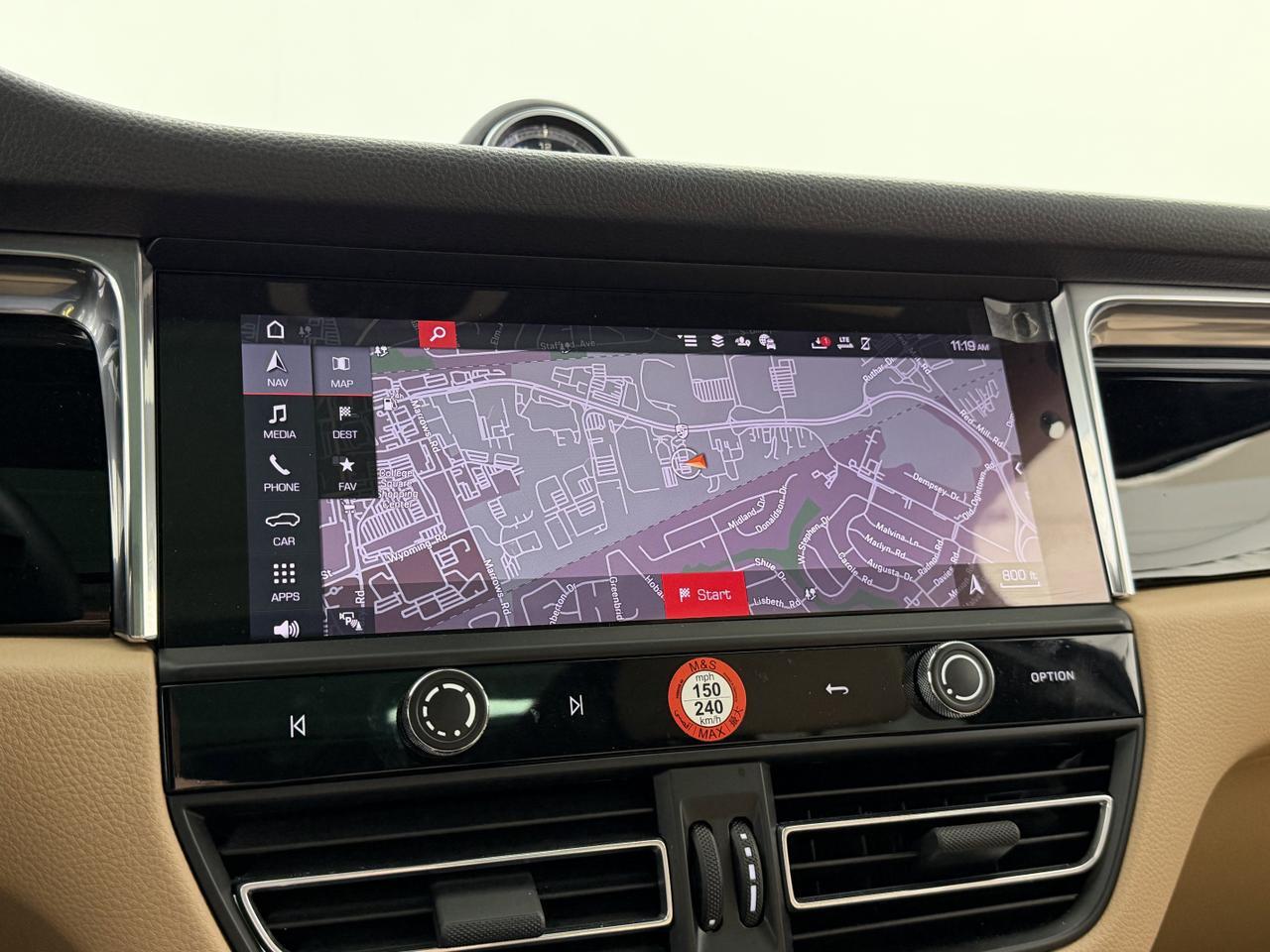 2025 Porsche Macan Newark DE