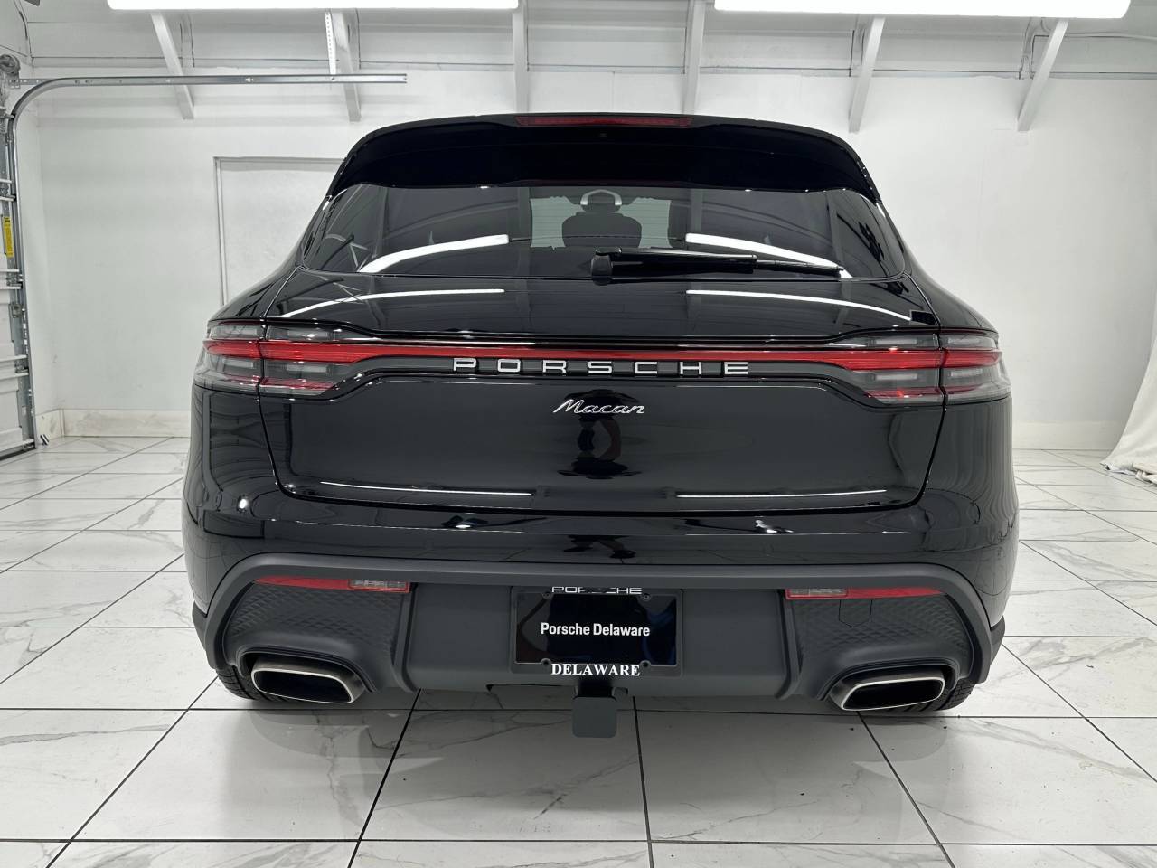 2025 Porsche Macan Newark DE