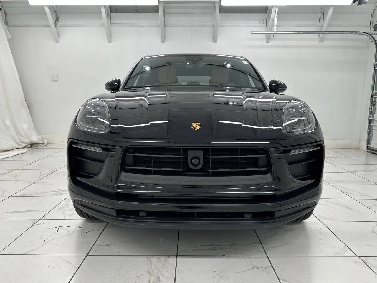 2025 Porsche Macan Newark DE