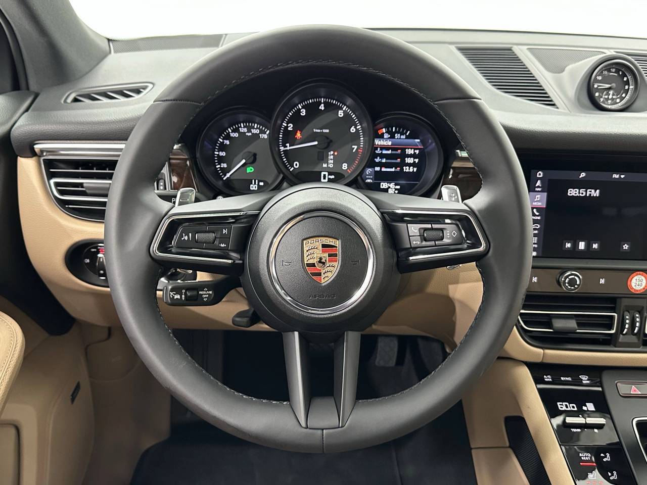 2025 Porsche Macan Newark DE