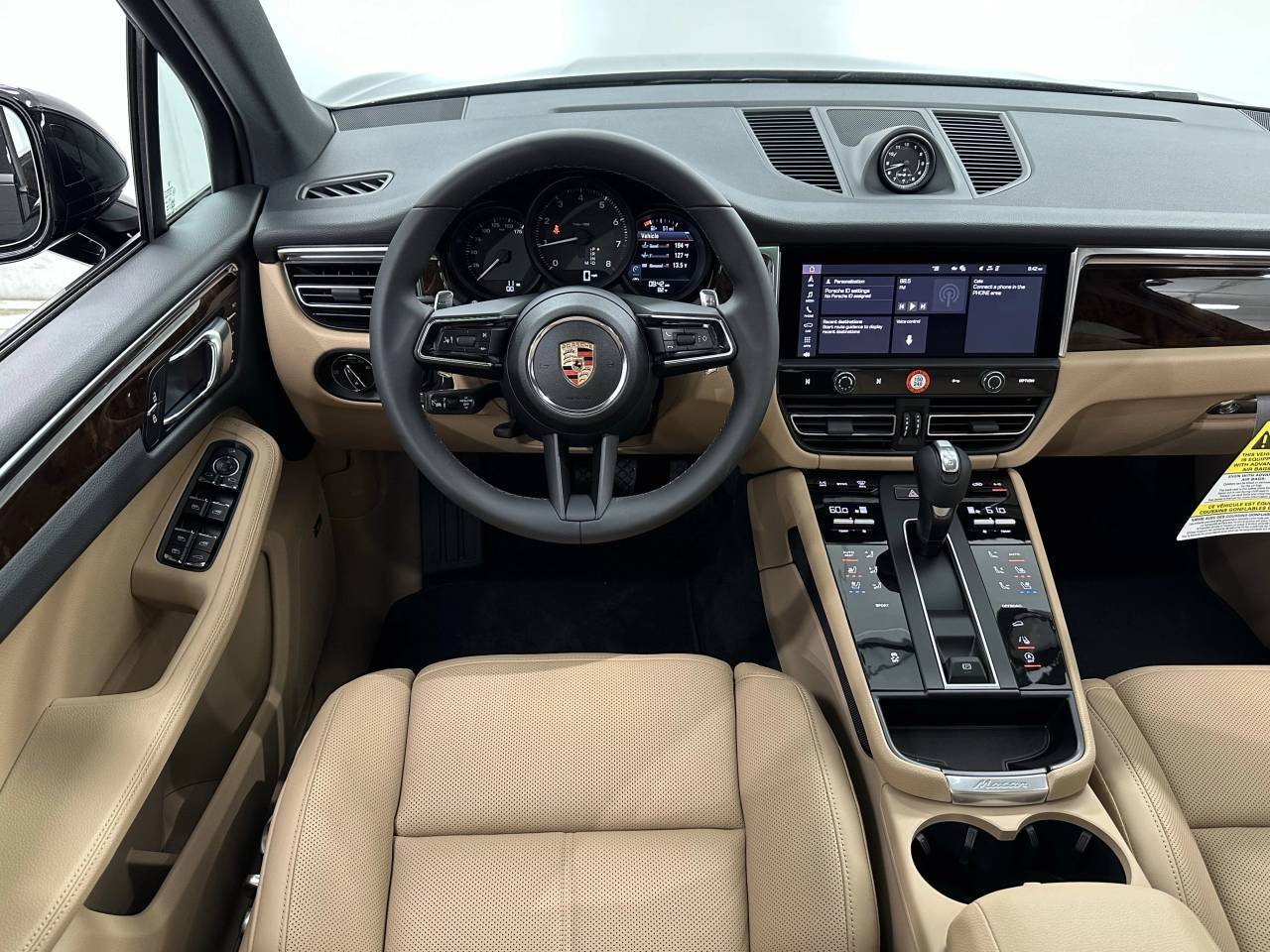 2025 Porsche Macan Newark DE