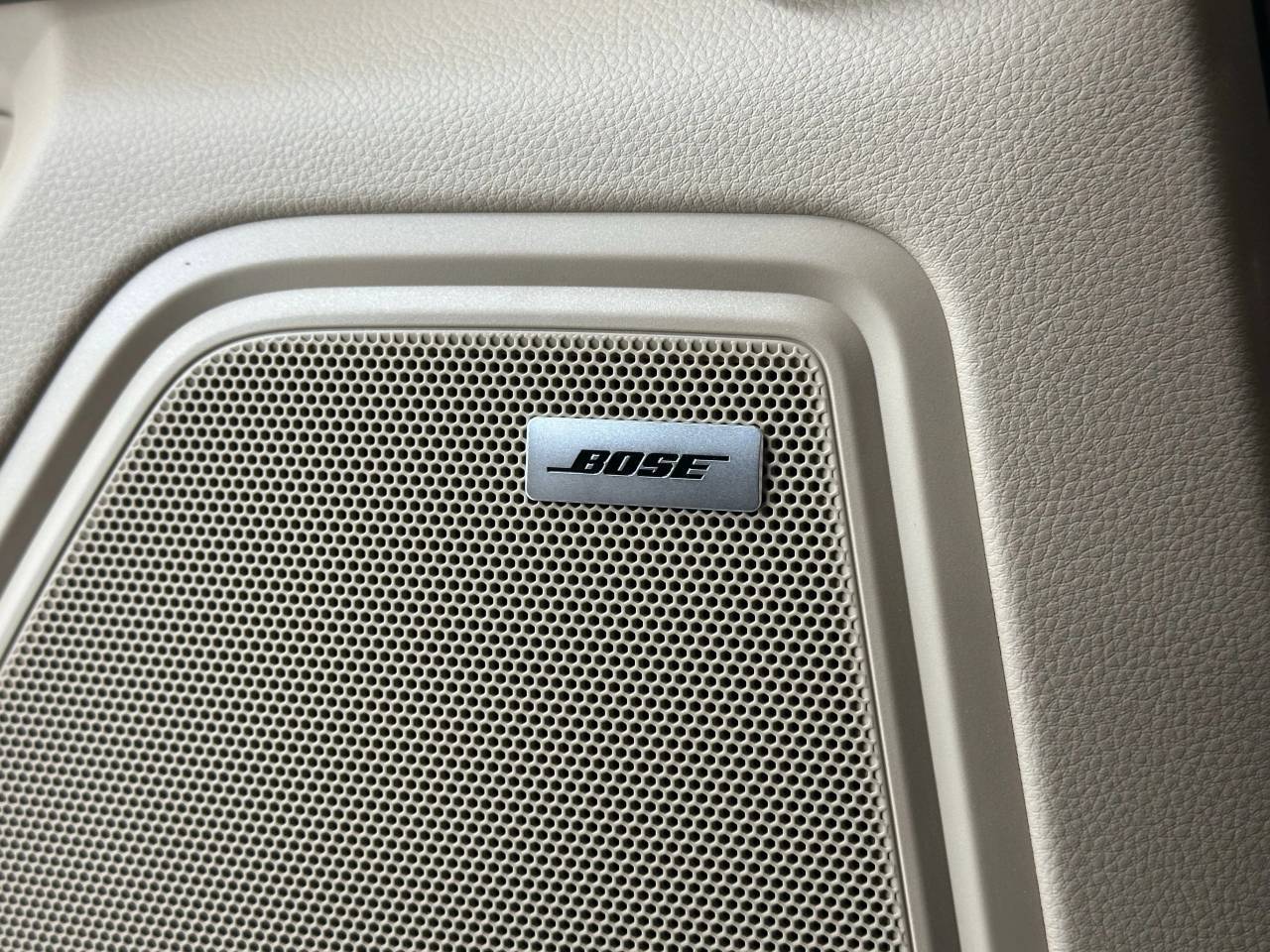 2025 Porsche Macan Newark DE