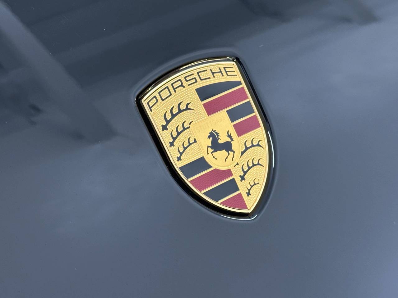 2025 Porsche Macan Newark DE
