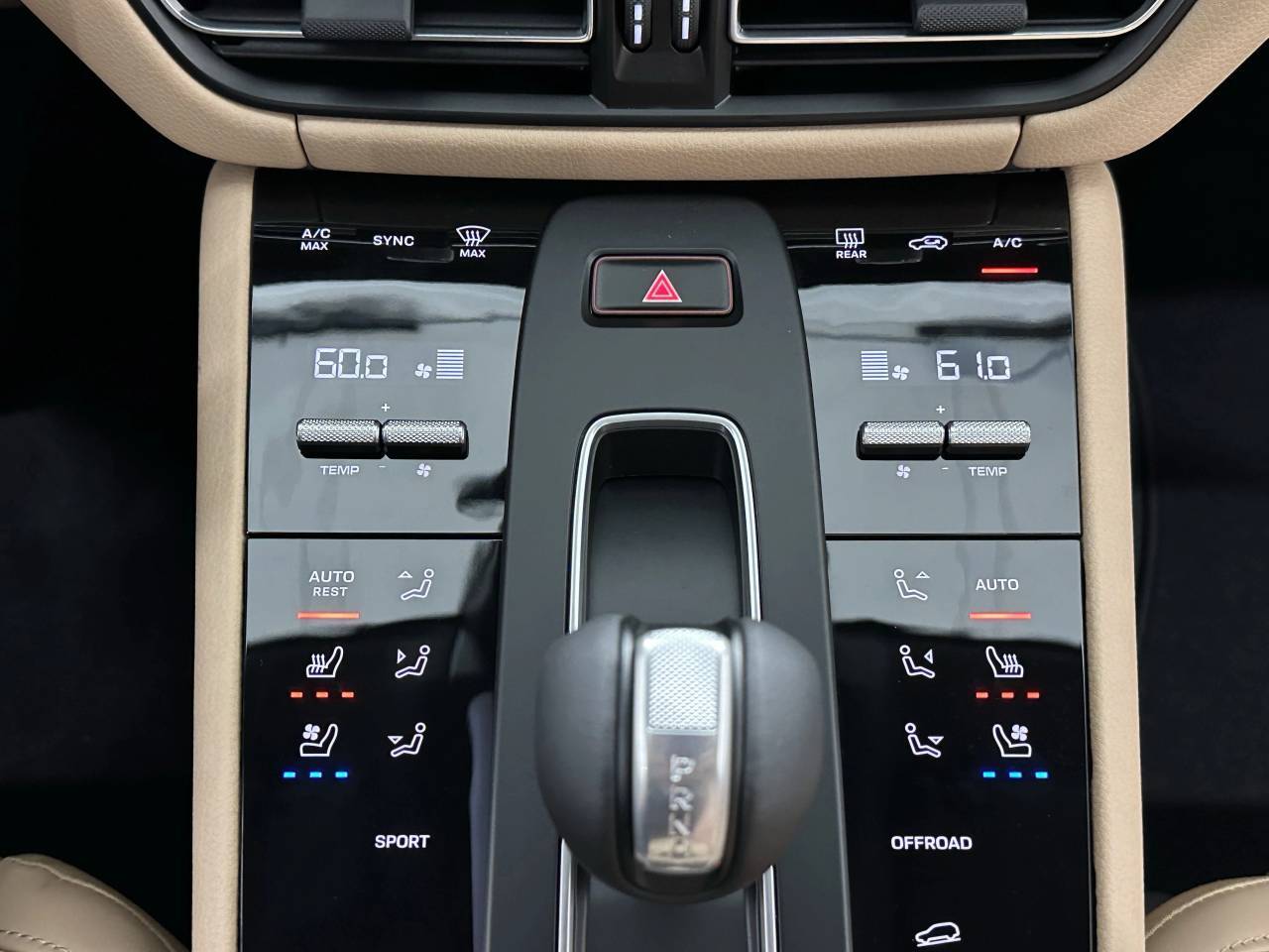 2025 Porsche Macan Newark DE