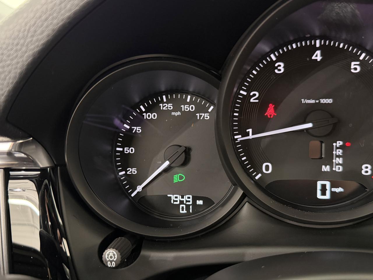 2025 Porsche Macan Newark DE