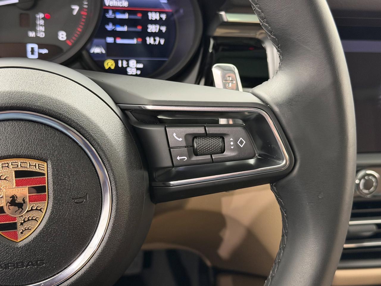 2025 Porsche Macan Newark DE