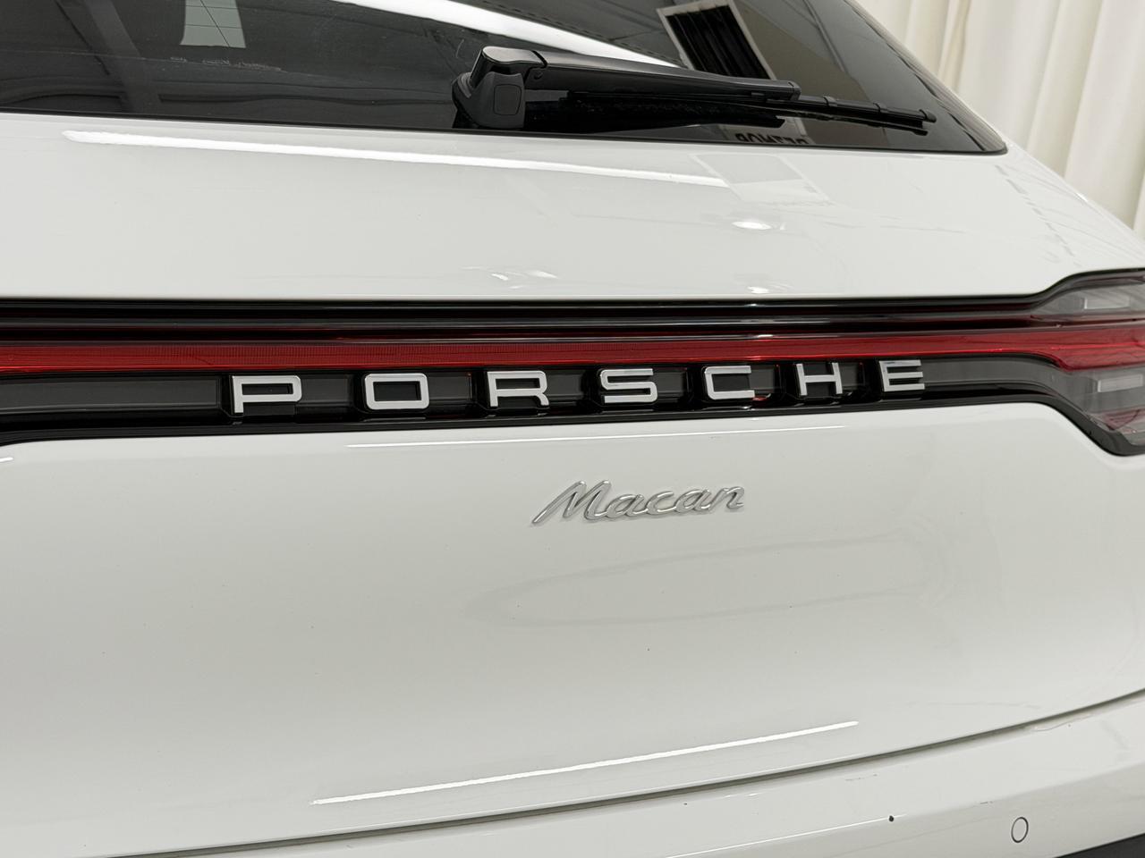 2025 Porsche Macan Newark DE