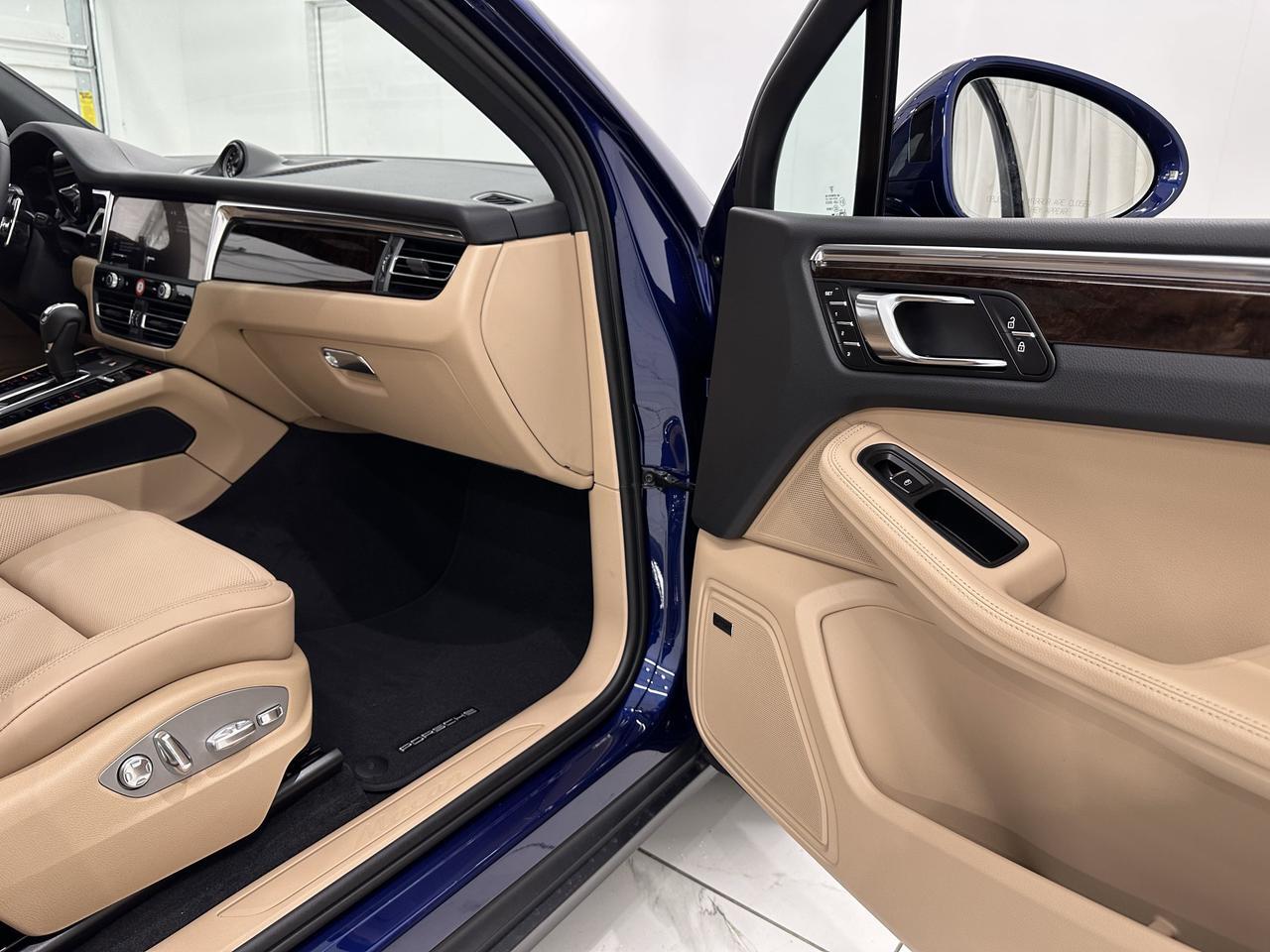 2025 Porsche Macan Newark DE