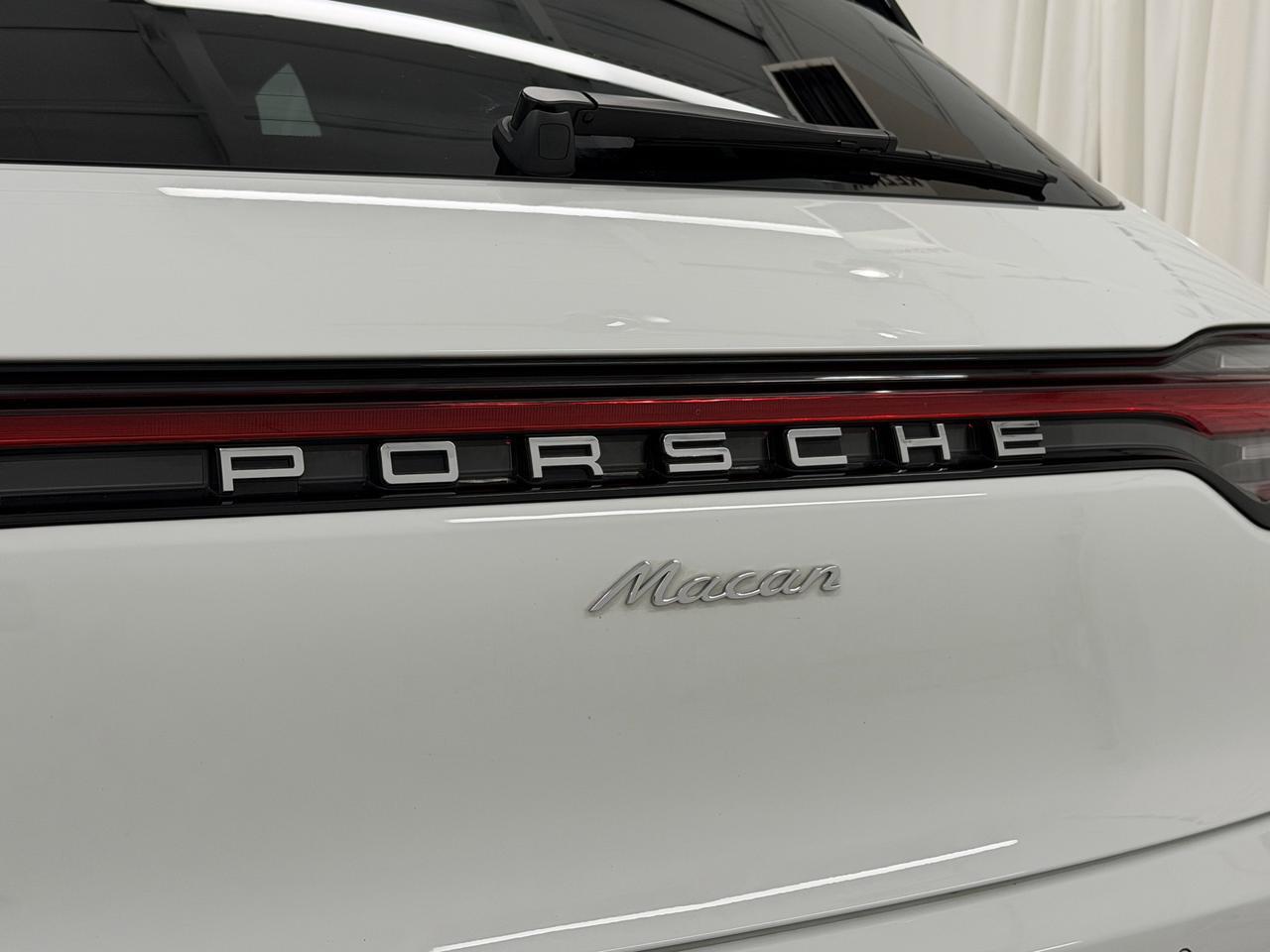 2025 Porsche Macan Newark DE