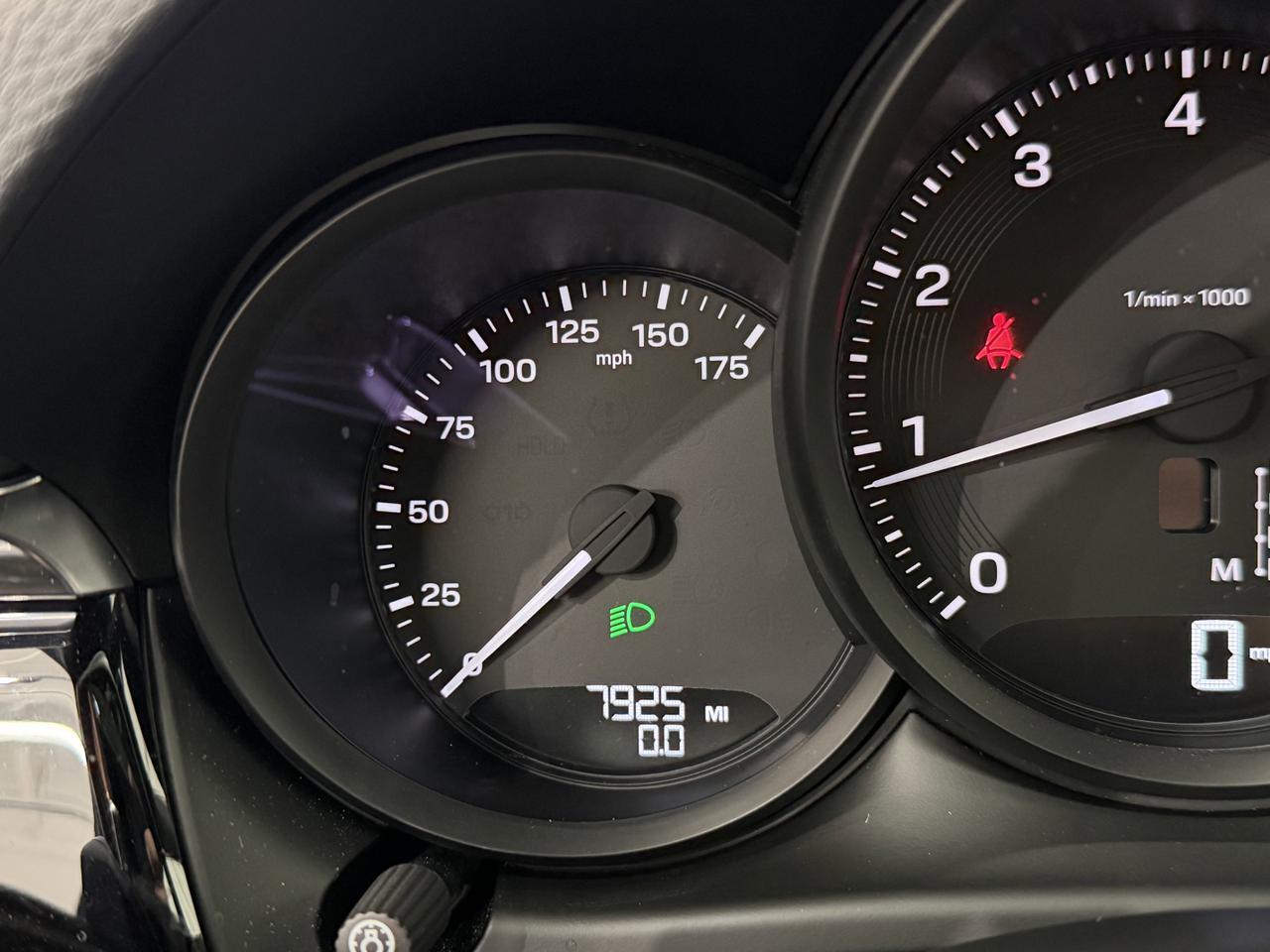 2025 Porsche Macan Newark DE