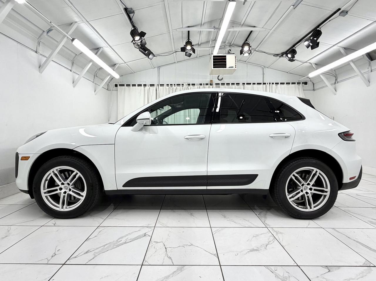 2025 Porsche Macan Newark DE