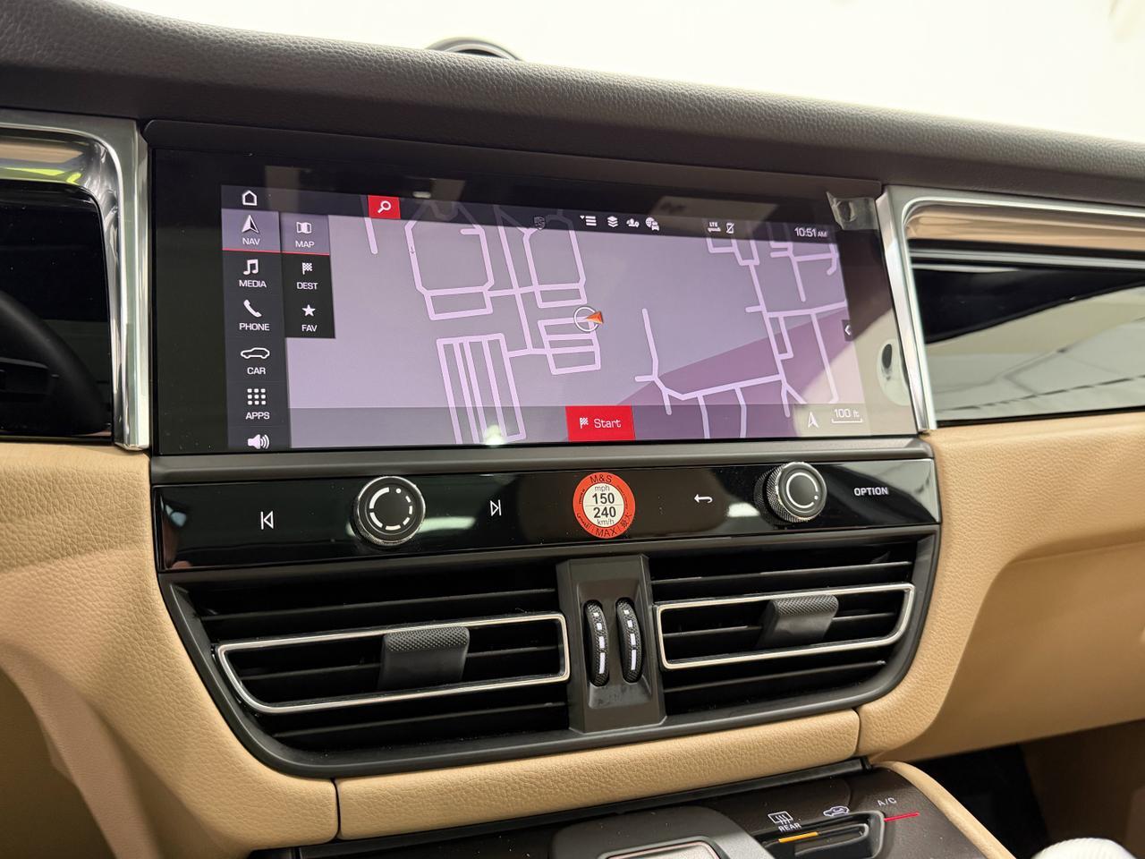 2025 Porsche Macan Newark DE