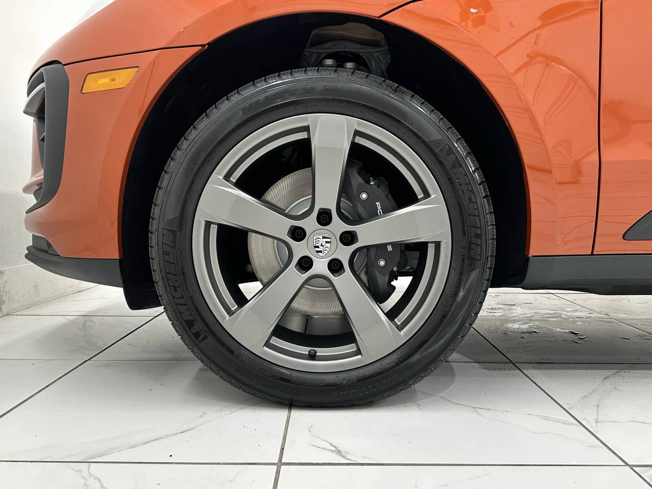 2025 Porsche Macan Newark DE