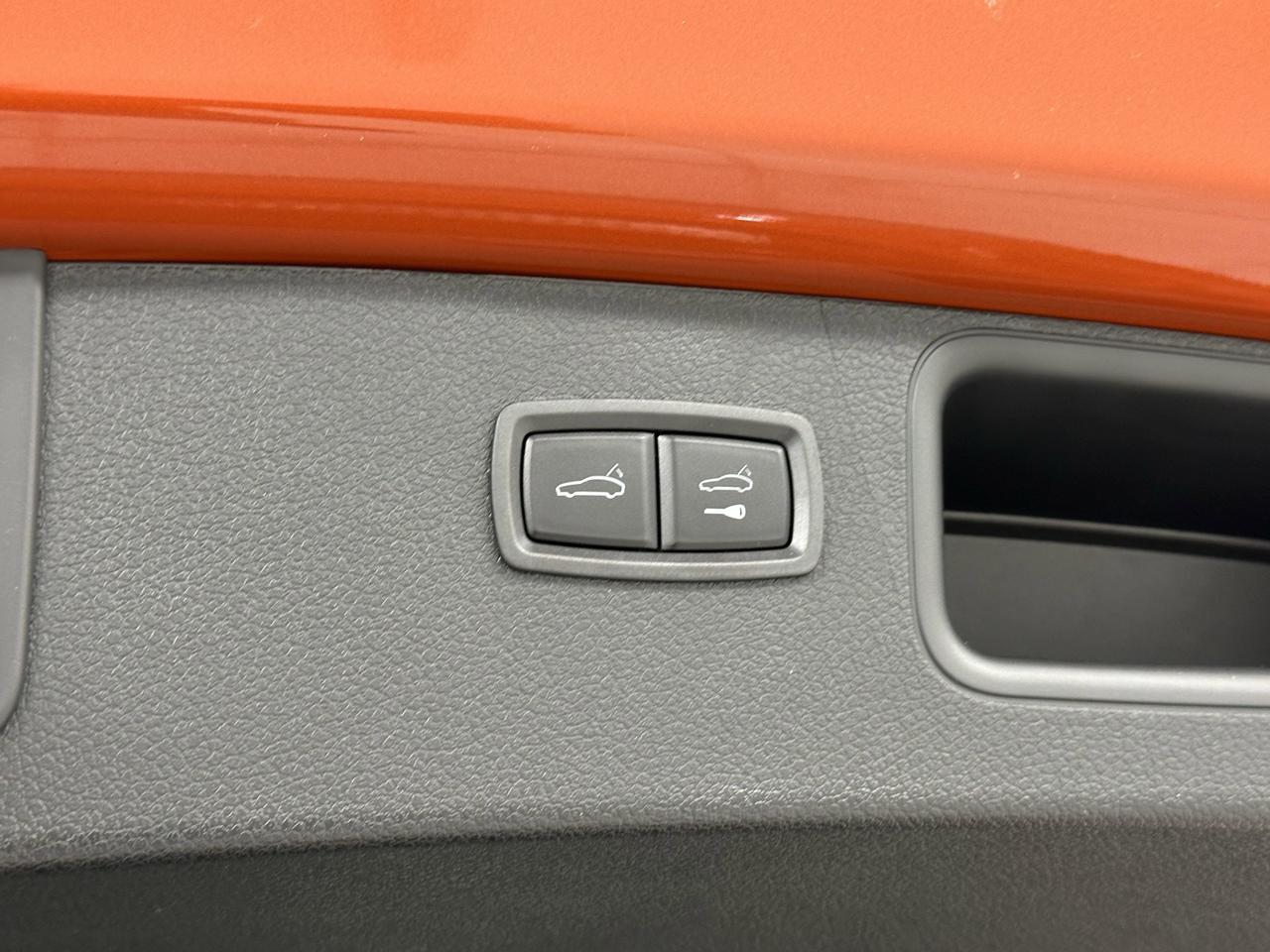 2025 Porsche Macan Newark DE