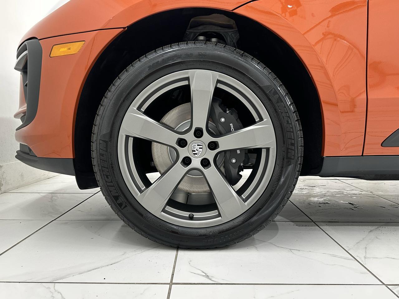 2025 Porsche Macan Newark DE