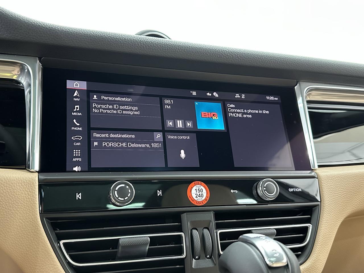 2025 Porsche Macan Newark DE