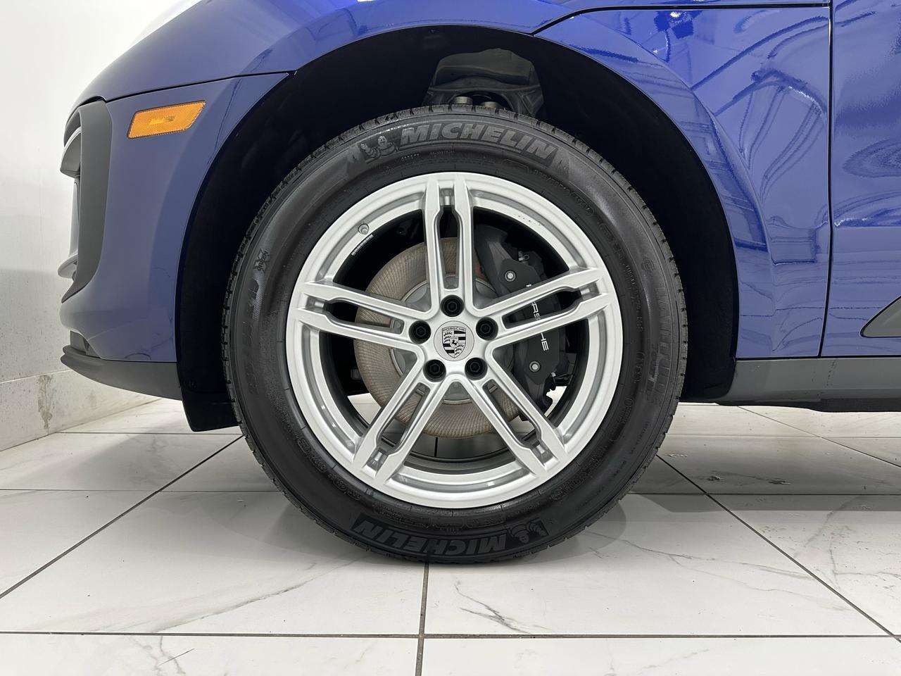 2025 Porsche Macan Newark DE