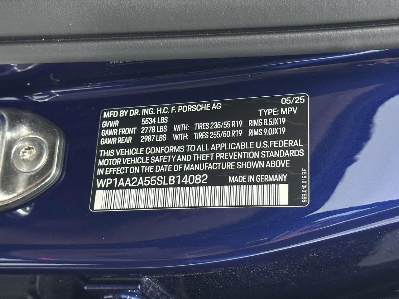 2025 Porsche Macan Newark DE