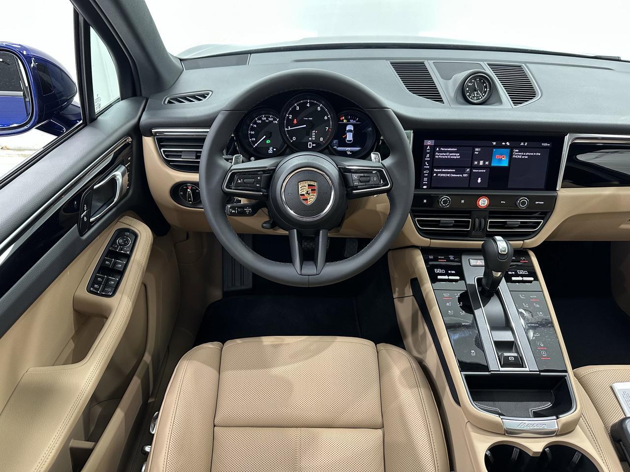 2025 Porsche Macan Newark DE