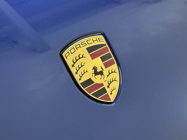 2025 Porsche Macan Newark DE