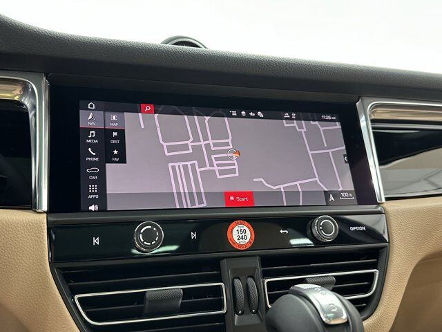 2025 Porsche Macan Newark DE