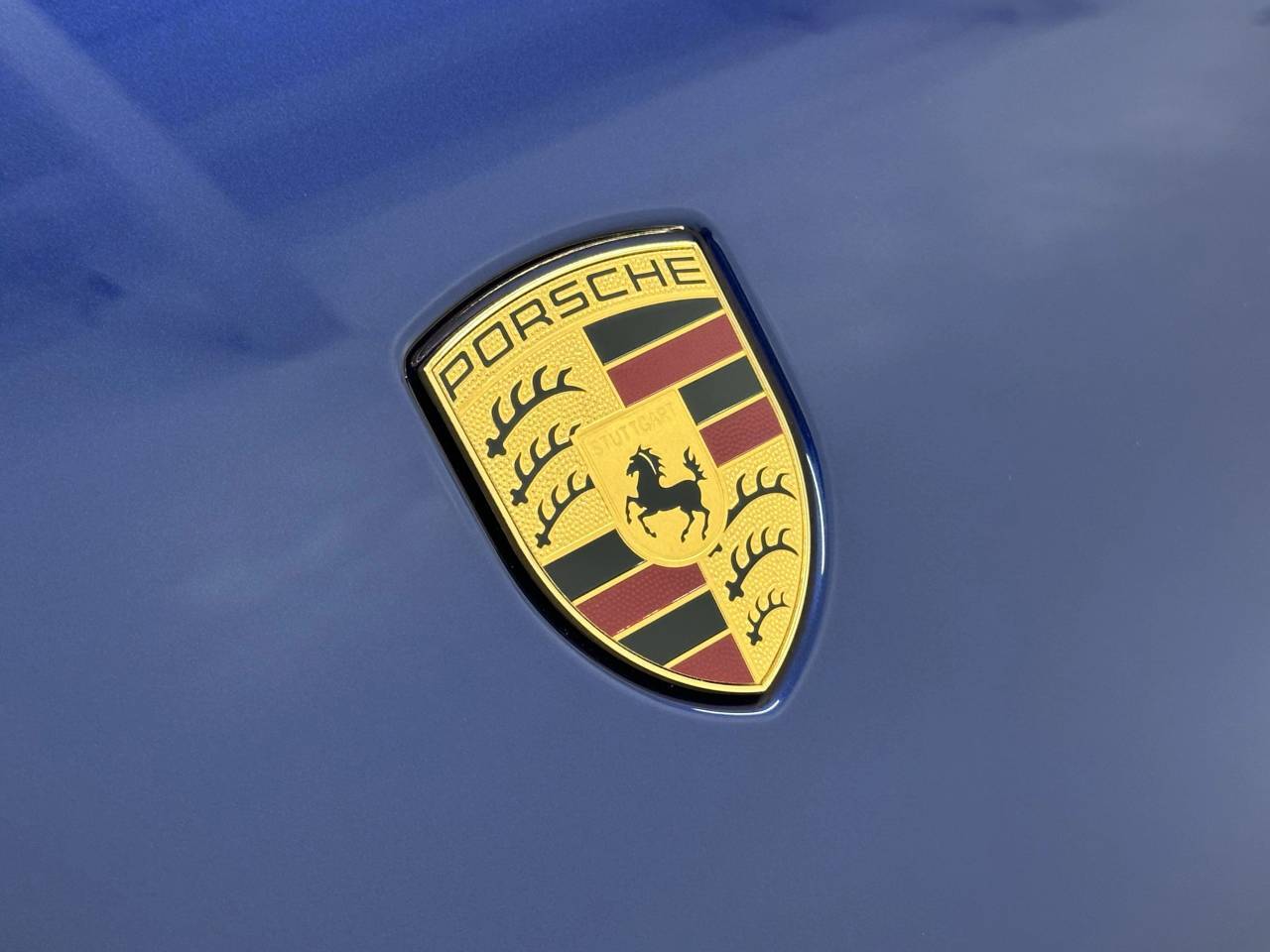 2025 Porsche Macan Newark DE