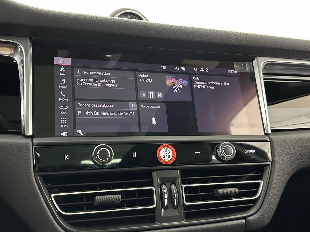 2025 Porsche Macan Newark DE