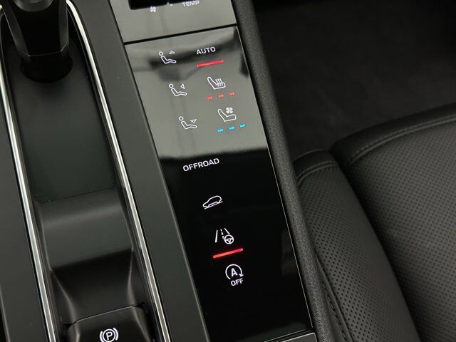 2025 Porsche Macan Newark DE