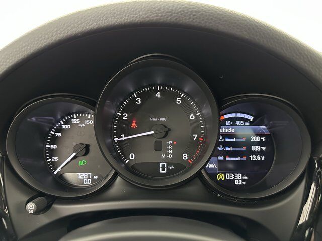 2025 Porsche Macan Newark DE
