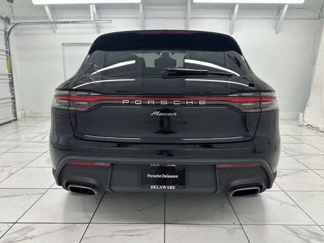 2025 Porsche Macan Newark DE