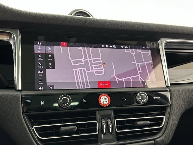 2025 Porsche Macan Newark DE