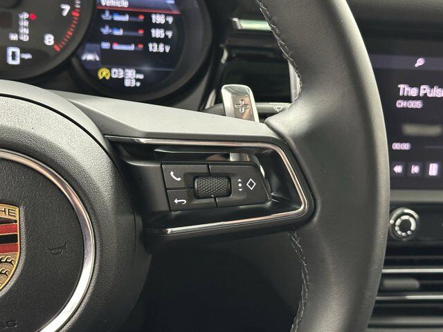 2025 Porsche Macan Newark DE