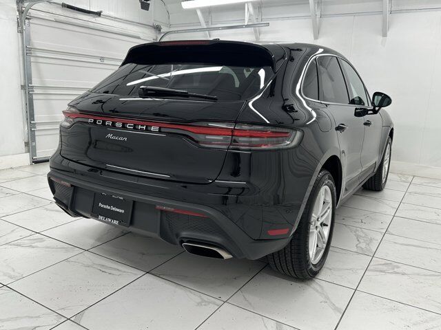 2025 Porsche Macan Newark DE