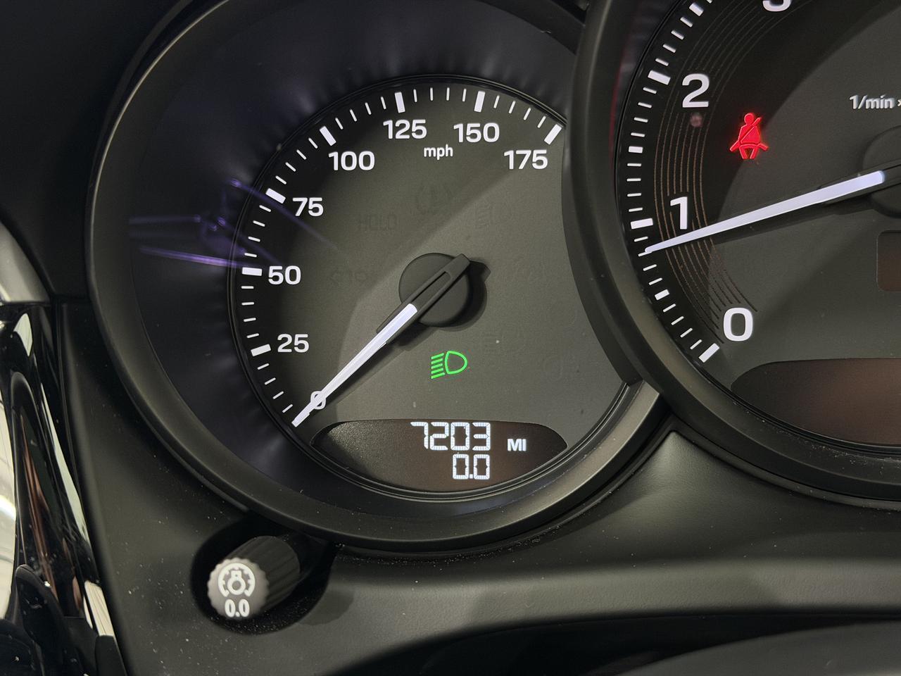 2025 Porsche Macan Newark DE