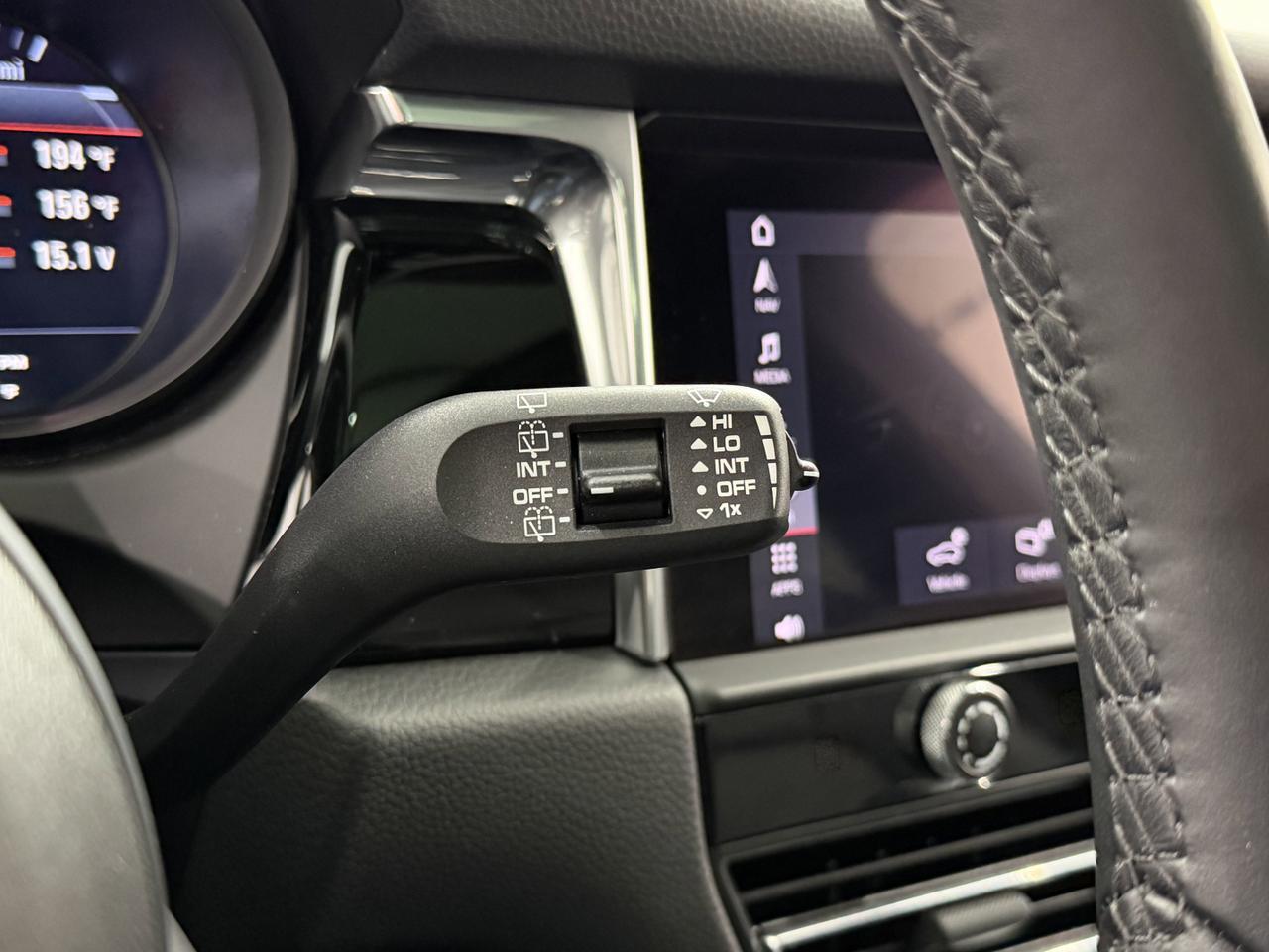 2025 Porsche Macan Newark DE