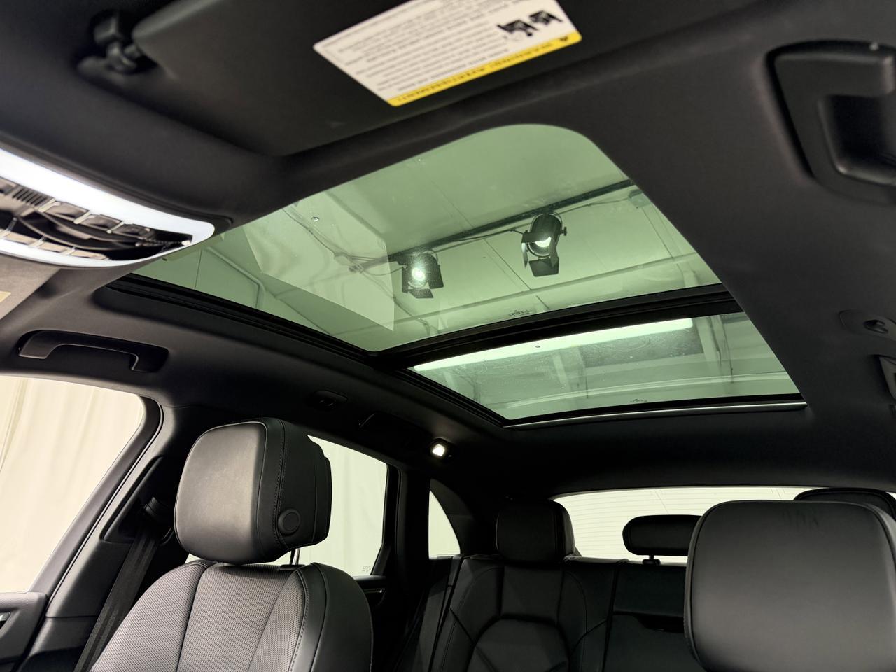 2025 Porsche Macan Newark DE